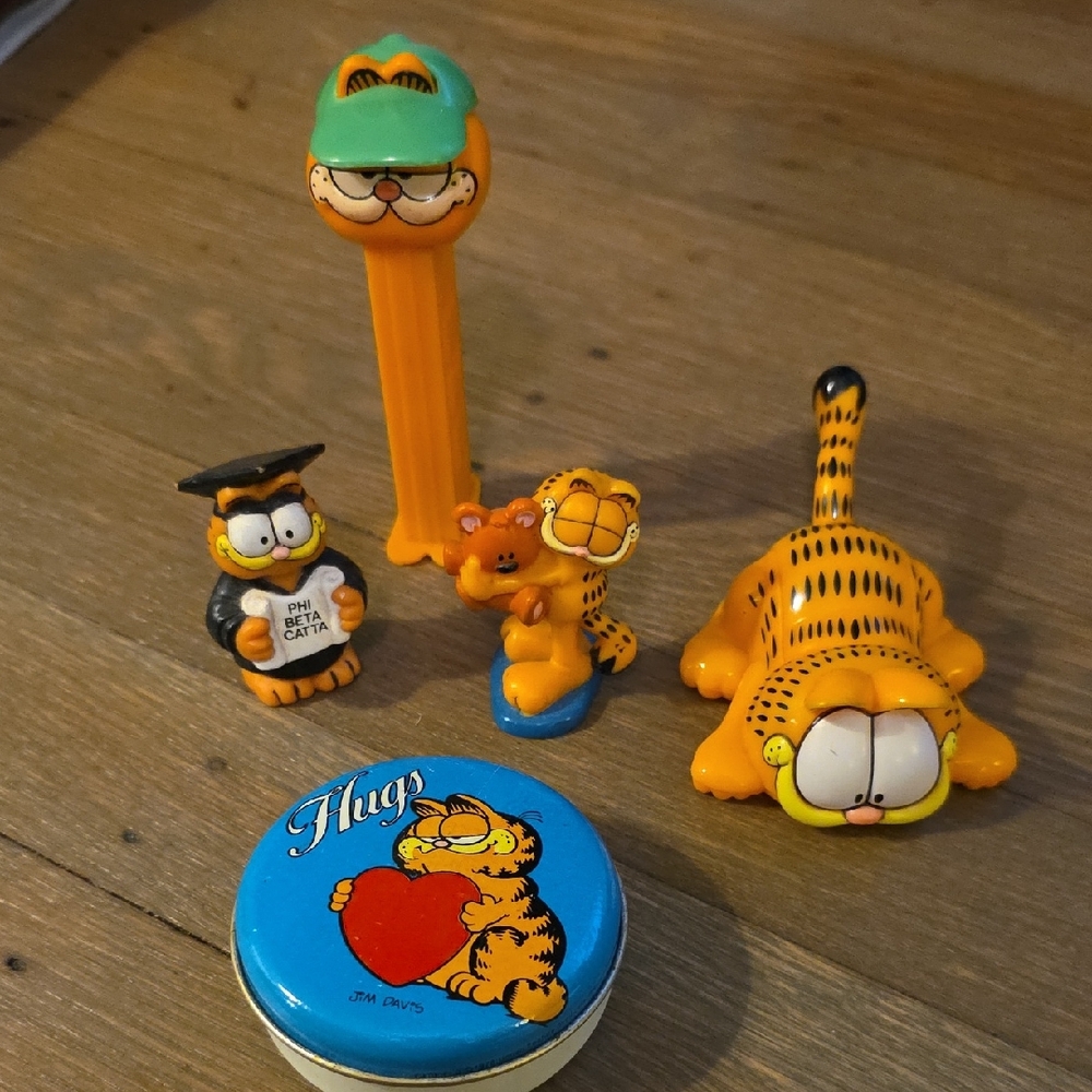 Garfield Bundle- Vintage -Lot Of 5